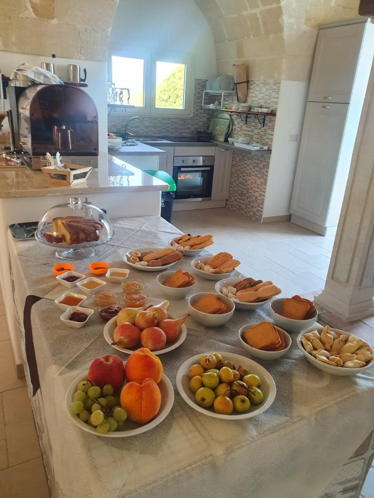 Masseria Strada Agriturismo Ginosa Bagian luar foto